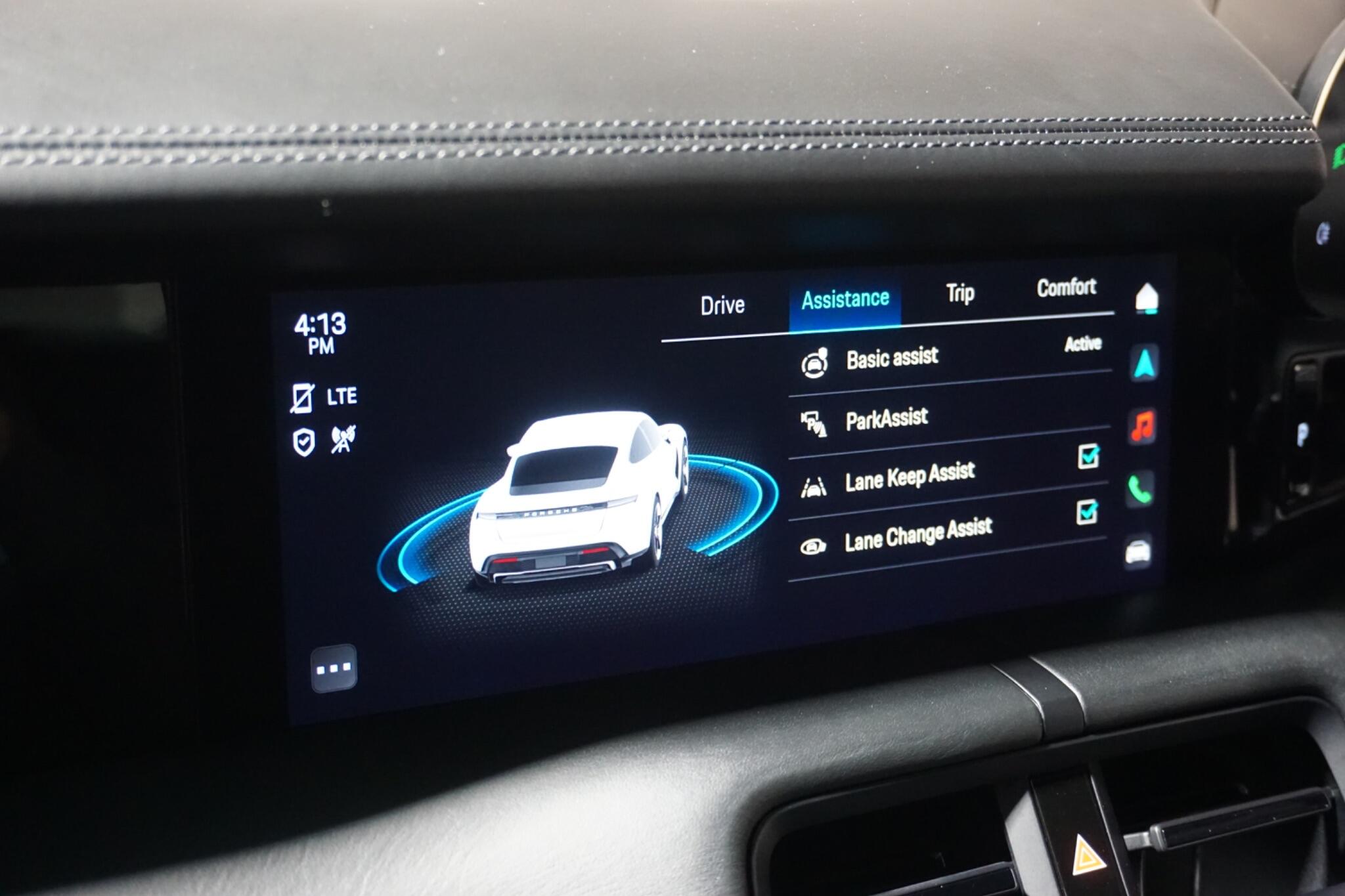 Porsche Taycan Performance Plus 93.4kWh Turbo Saloon 4dr Electric Auto 4WD (680 ps)